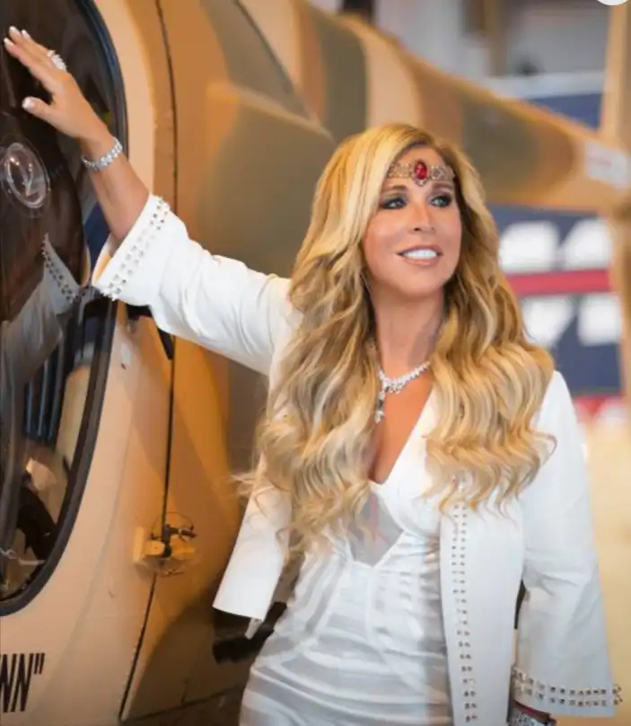 Lynn Tilton Net Worth