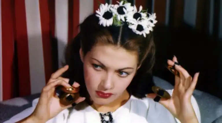 Yvonne De Carlo