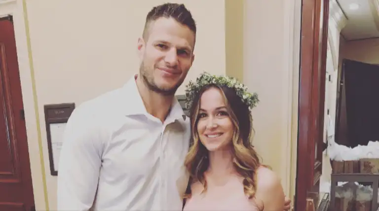 Kevin Bieksa Wife